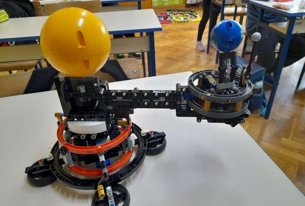 LEGO – Treći kamenčić od Sunca