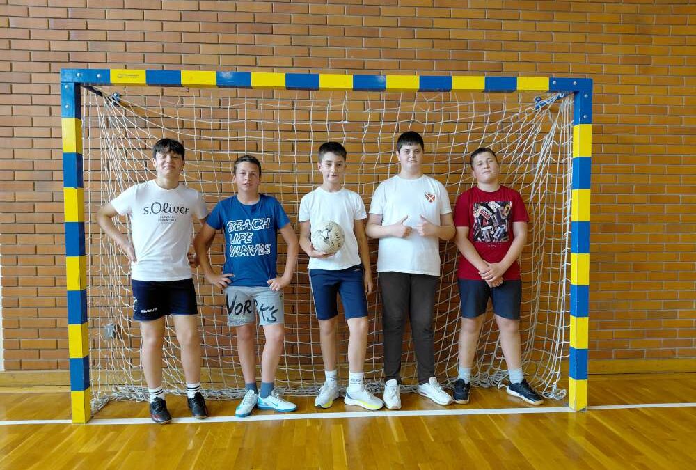 MEĐURAZREDNO NATJECANJE U FUTSALU ZA UČENIKE 7. I  8. RAZREDA